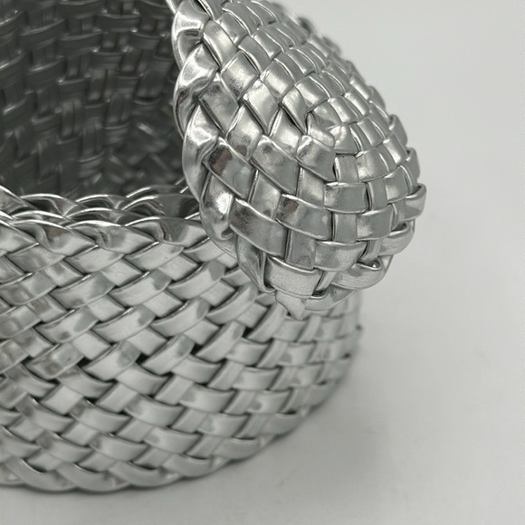 Silver metallic woven belt with rectangular buckle - Picture 4 of 6